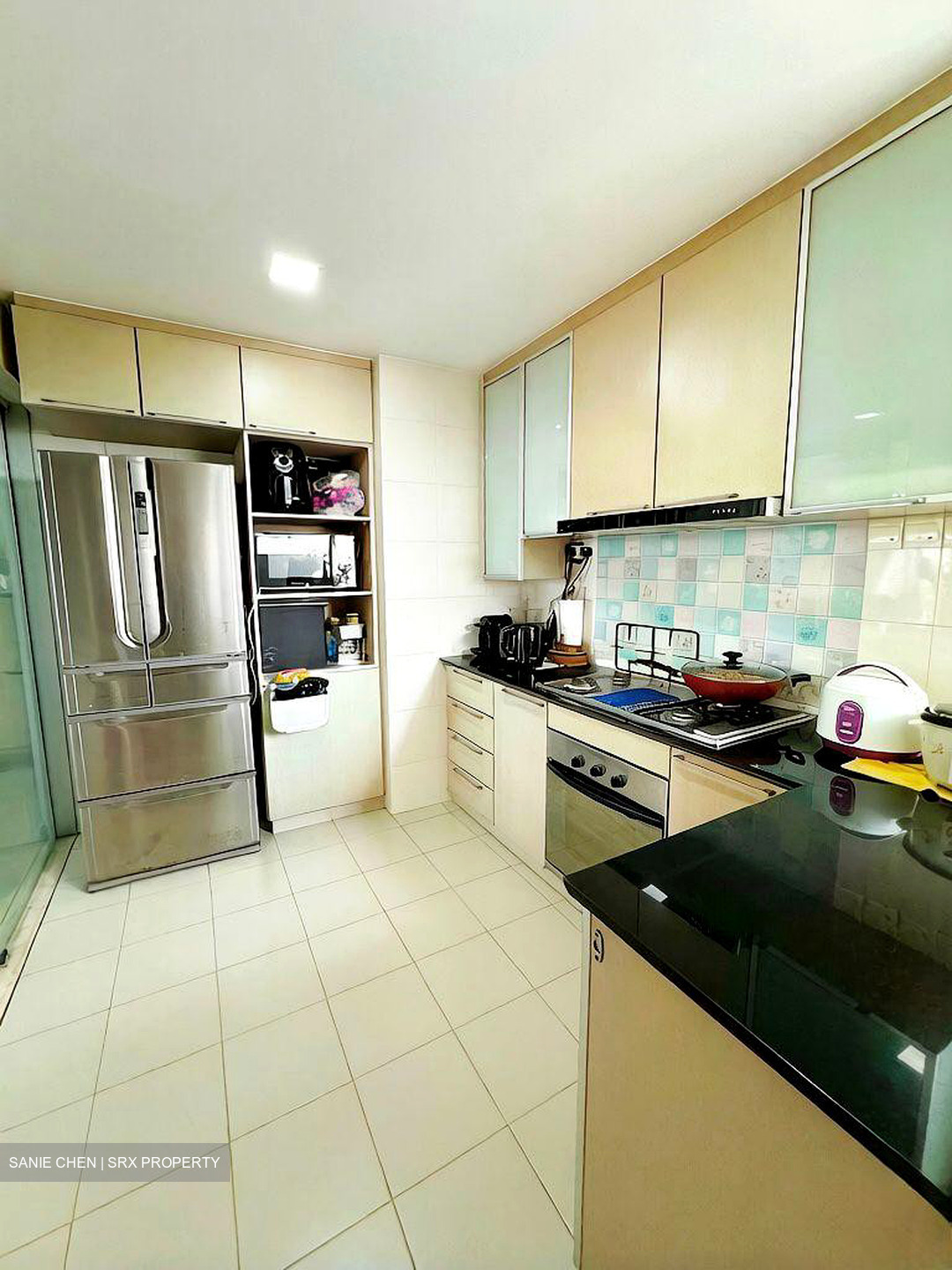 Grandeur 8 (D20), Condominium #548585661